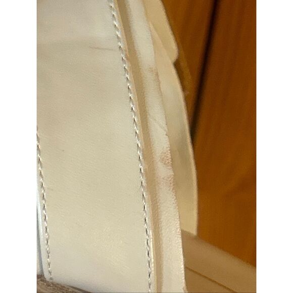 Dolce Vita Women's White Buckle Sandals Size 8 - Picture 8 of 10